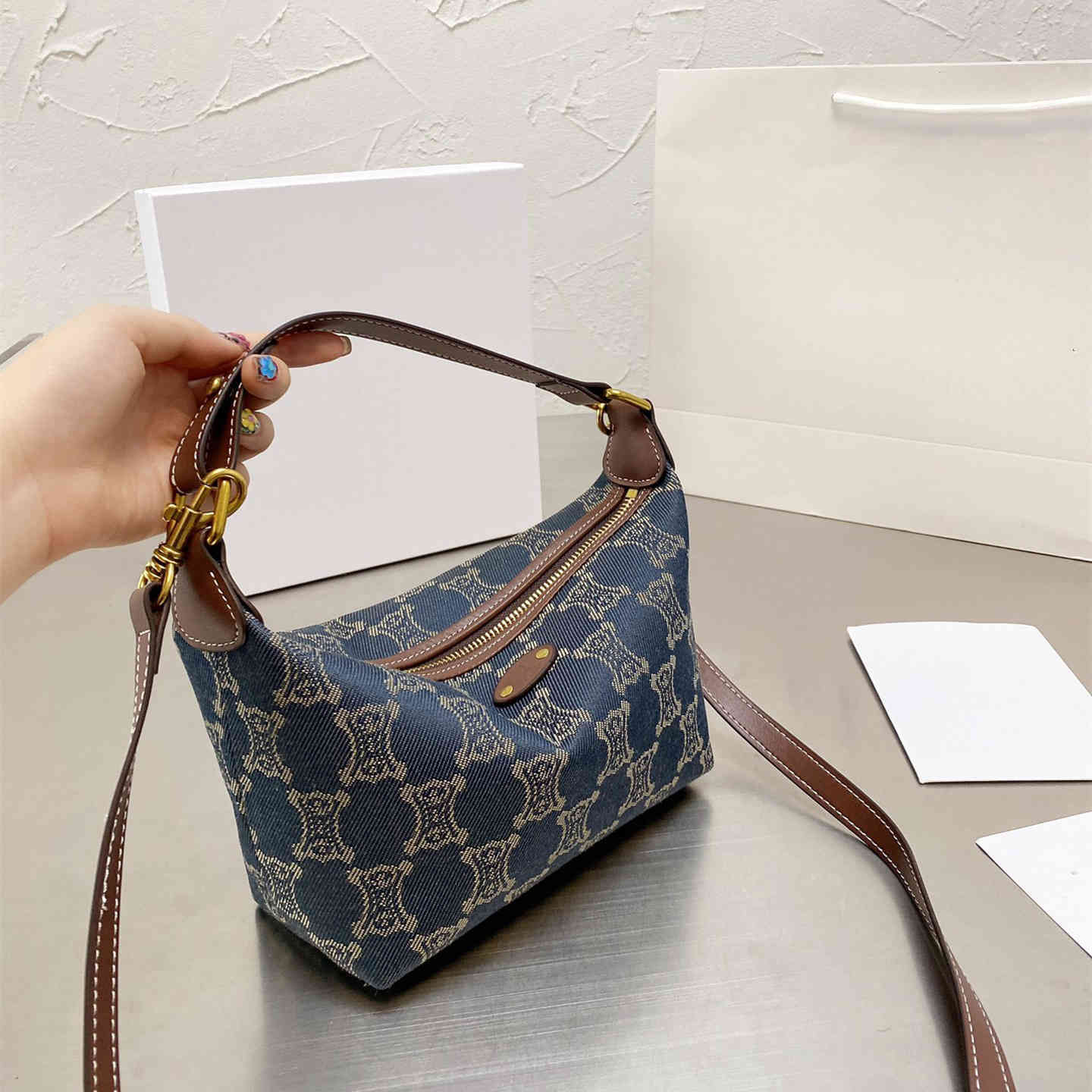 telfar mini bags quilted leather louisbags_18 multi pochette felicie akend zhouzhoubao123 design hand cl vintage old flower big bone ar hang
telfar mini bags quilted leather louisbags_18 multi pochette felicie akend zhouzhoubao123 design hand cl vintage old flower big bone ar hang