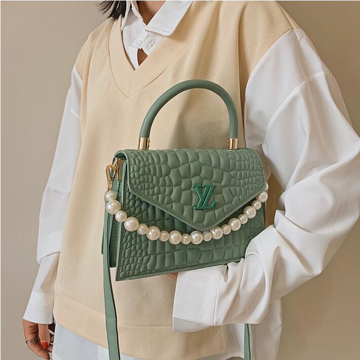 8453 Women Luxurys Designers Bags Crossbody High Quality Handbags Womens Purses Shoulder Shopping Totes Bag
8453 Women Luxurys Designers Bags Crossbody High Quality Handbags Womens Purses Shoulder Shopping Totes Bag