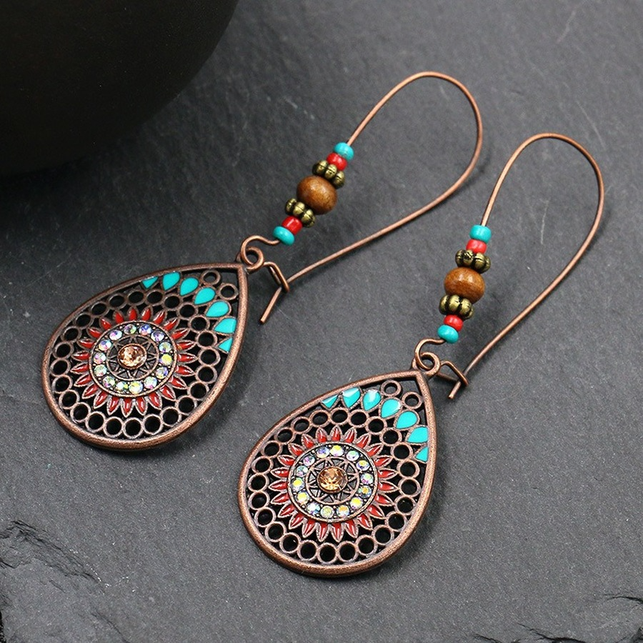 Water Drop Dangle Earrings Retro Enamel Sunflower Chandelier Women National Style Ear Rings Ancient Bronze Silver Fashion Jewelry Will and Sandy
Water Drop Dangle Earrings Retro Enamel Sunflower Chandelier Women National Style Ear Rings Ancient Bronze Silver Fashion Jewelry Will and Sandy