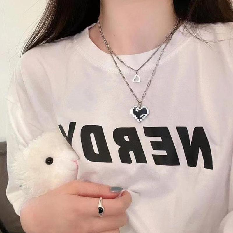 Pendant Necklaces Punk Goth 2pcs/set Cool Black Love Heart Double Layer Clavicle Chain Necklace For Women Men 2021 Couple Kpop Bff Jewelry
Pendant Necklaces Punk Goth 2pcs/set Cool Black Love Heart Double Layer Clavicle Chain Necklace For Women Men 2021 Couple Kpop Bff Jewelry