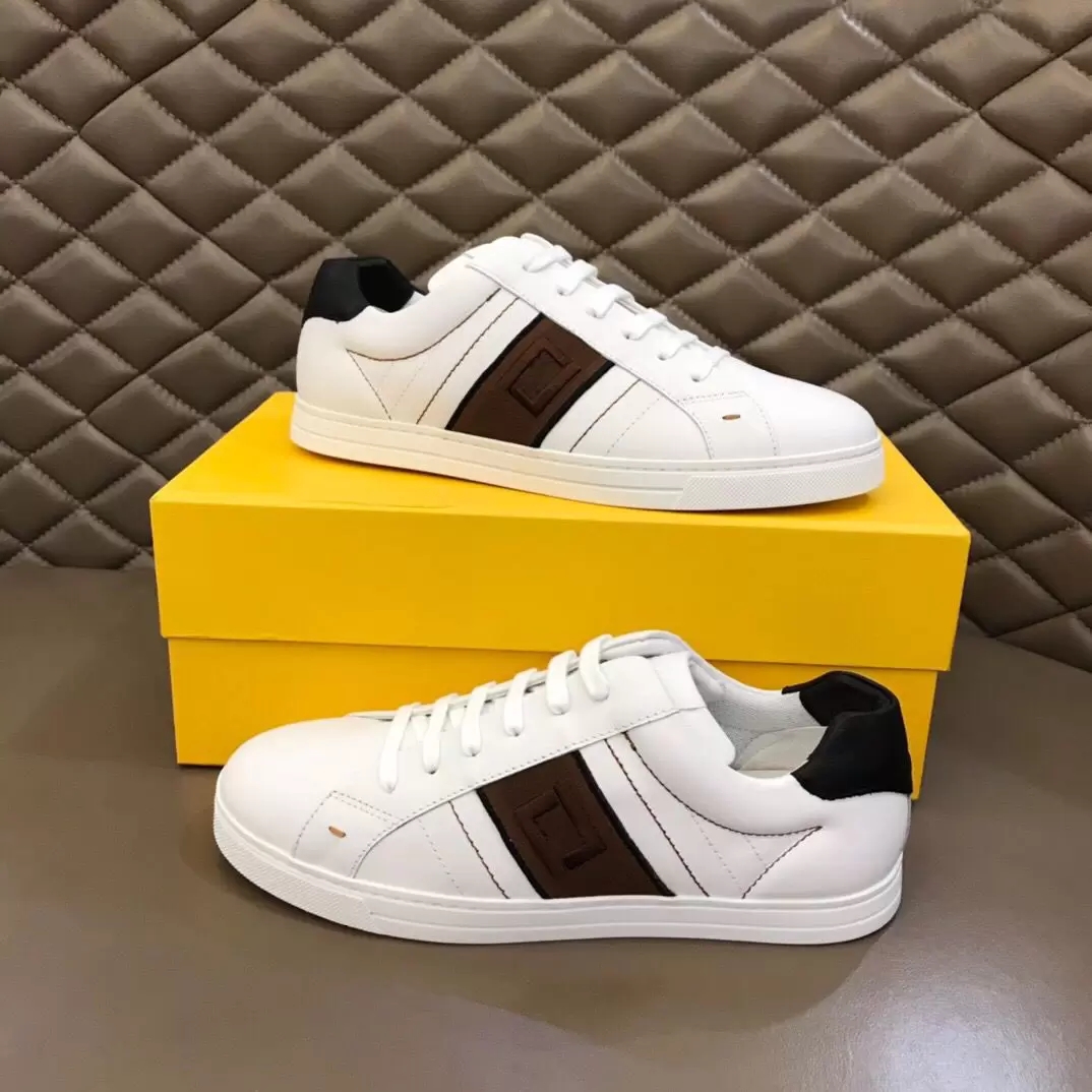 FF Top Quality Designer Calfskin Leather Sneakers Shoes Low-tops Flow Rubber Sole Sports Brand Outdoor Trainers 9Z45
FF Top Quality Designer Calfskin Leather Sneakers Shoes Low-tops Flow Rubber Sole Sports Brand Outdoor Trainers 9Z45