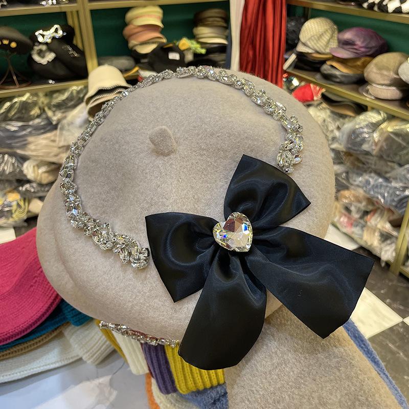 Berets 202112-XX Autumn Winter Wool Lolita Rhinestone Heart Shape Bowknot Lady Beret Hat Women Leisure Painter, Black
Berets 202112-XX Autumn Winter Wool Lolita Rhinestone Heart Shape Bowknot Lady Beret Hat Women Leisure Painter, Black