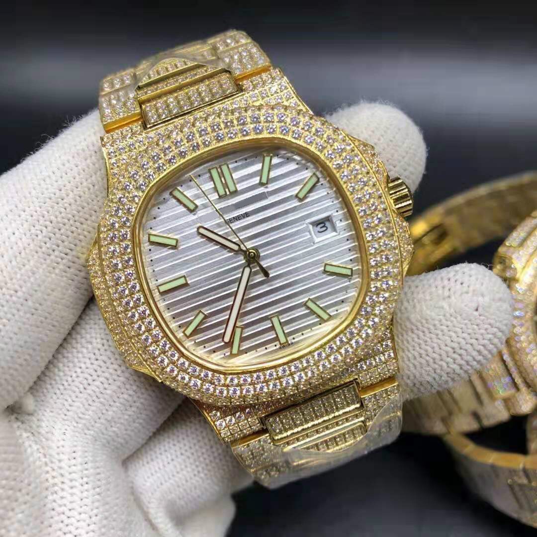 Men's Gold Full Diamond Luxury Watch Waterproof Automatic Mechanical Stainless Steel Wristband Sapphire Dial, Gray face
Men's Gold Full Diamond Luxury Watch Waterproof Automatic Mechanical Stainless Steel Wristband Sapphire Dial, Gray face