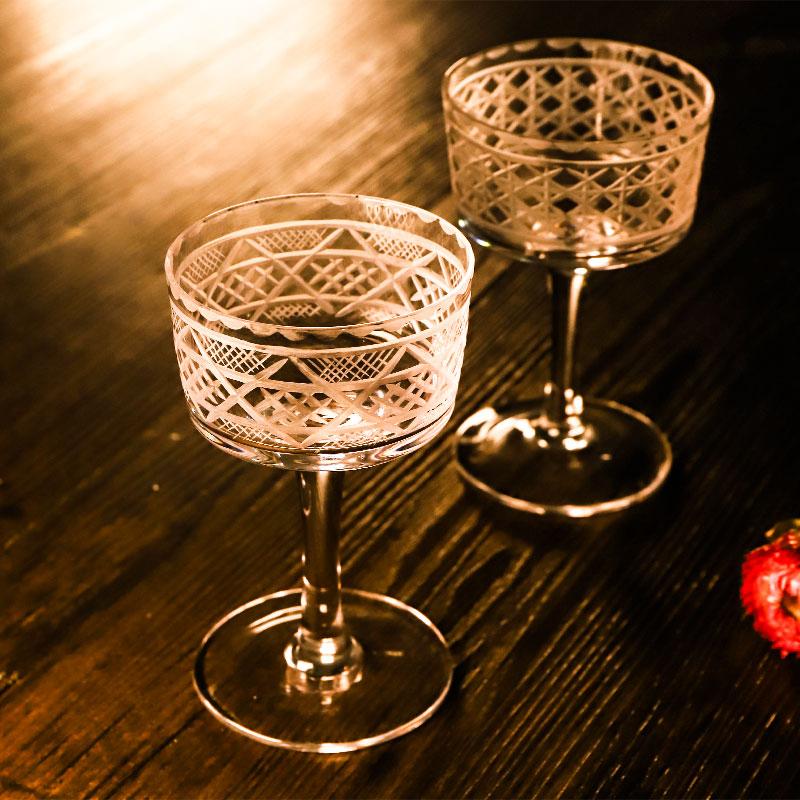 Wine Glasses Martini Glass Bohemia Handmade Crystal Carved Cocktail Juice Cup Sweet Wide Mouth Margarita Bar Drinkware
Wine Glasses Martini Glass Bohemia Handmade Crystal Carved Cocktail Juice Cup Sweet Wide Mouth Margarita Bar Drinkware