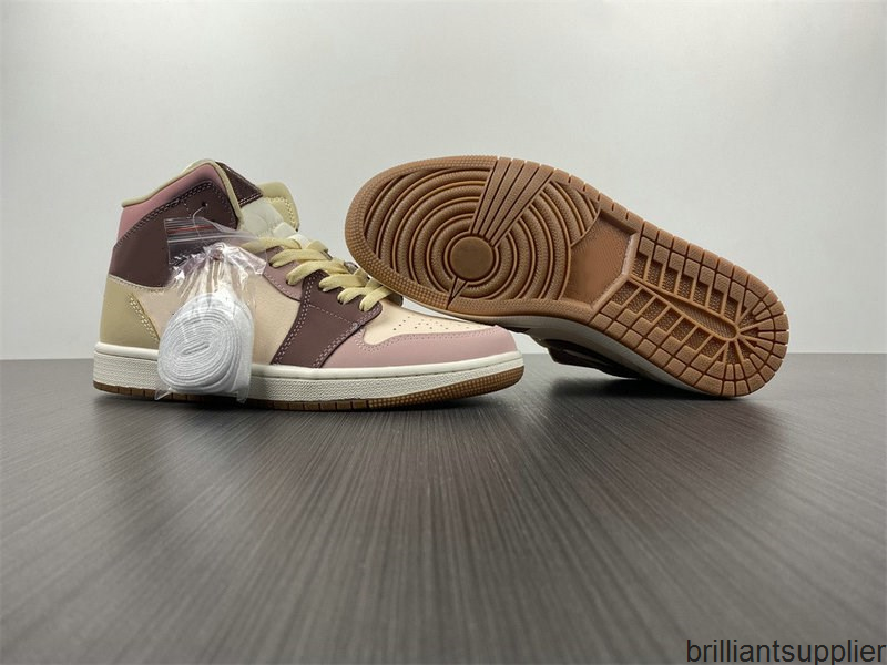 Special Edition 1 Mid Brown Tan Basketball Designer Shoes Barely Orange Dark Pony Fashion Sport Zapatos Sneakers Good Quality Ship With, Black
Special Edition 1 Mid Brown Tan Basketball Designer Shoes Barely Orange Dark Pony Fashion Sport Zapatos Sneakers Good Quality Ship With, Black