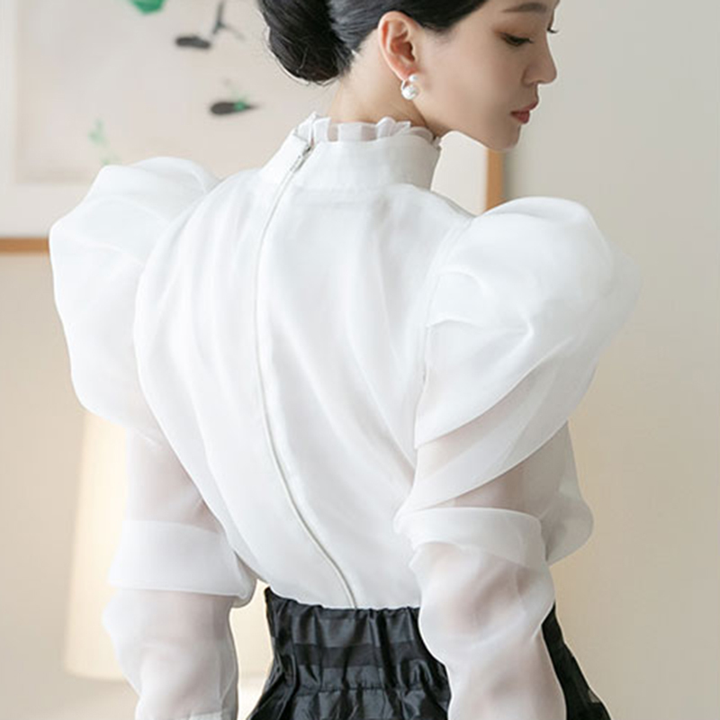 TWOTWINSTYLE Vintage White Shirt For Women Stand Collar Puff Long Sleeve Solid Elegant Blouse Female Fashion Clothing 210517