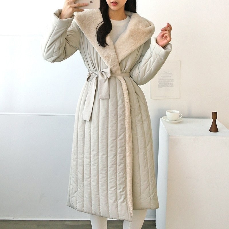 Winter Korean Thicken Faux Mink Hooded Women Long Coat Full Sleeve Belted Warm Fashion Elegant Ladies Parka Outercoat 210514