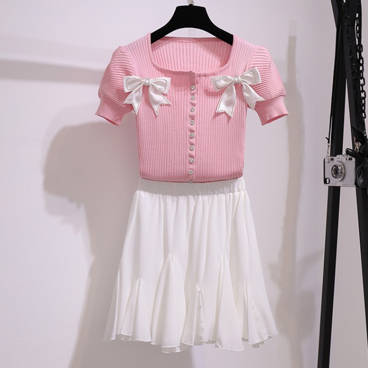 Sweet Pink Two Piece Set Elegant Bow Square Collar Knitted Short Sleeve Top + White Chiffon Mini Skirts Suits Summer Outfits 210518, Sky blue
Sweet Pink Two Piece Set Elegant Bow Square Collar Knitted Short Sleeve Top + White Chiffon Mini Skirts Suits Summer Outfits 210518, Sky blue