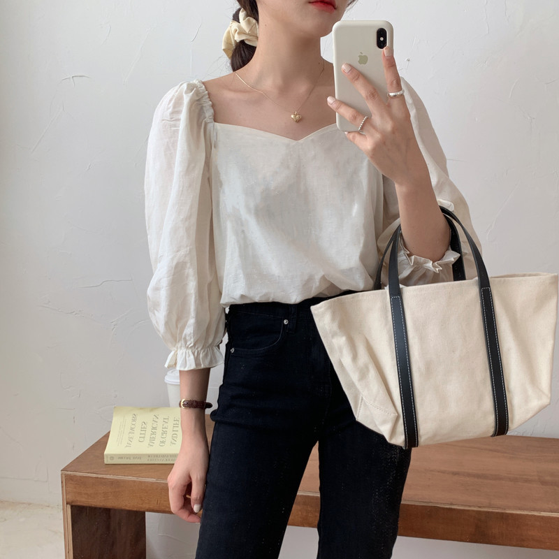 Casual Female Tops Spring Fashion Korean Chic Blouse Women Sexy Square Collar Puff Sleeve Ladies' Blusa White Shirts 10165 210506