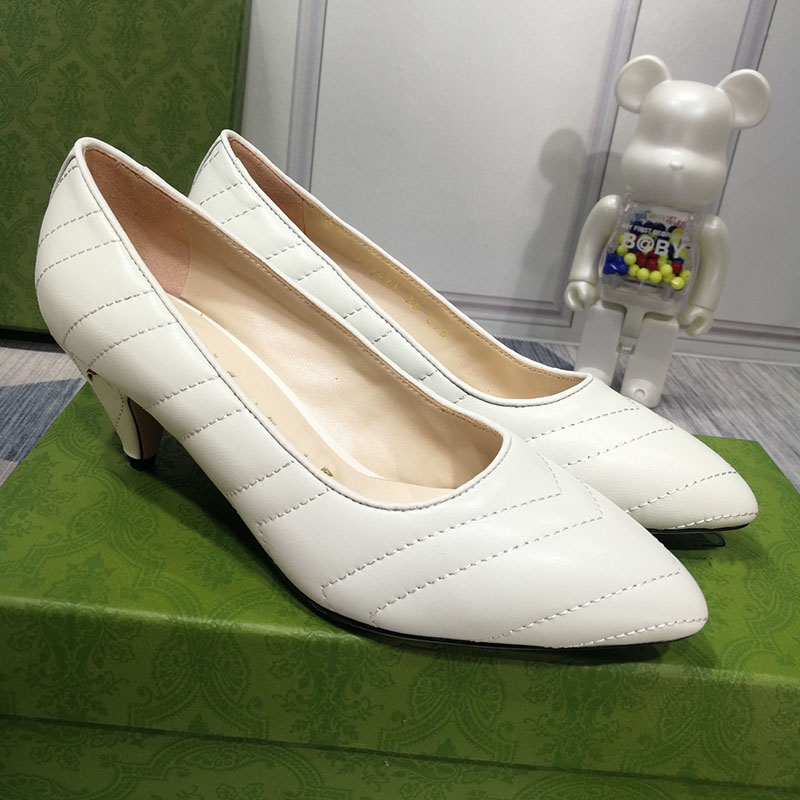 Women's Chunky heels Single shoe printing leather fashion parties luxury Sexy classic Party Dress shoes size 35- 41 dust bag, Style 2
Women's Chunky heels Single shoe printing leather fashion parties luxury Sexy classic Party Dress shoes size 35- 41 dust bag, Style 2