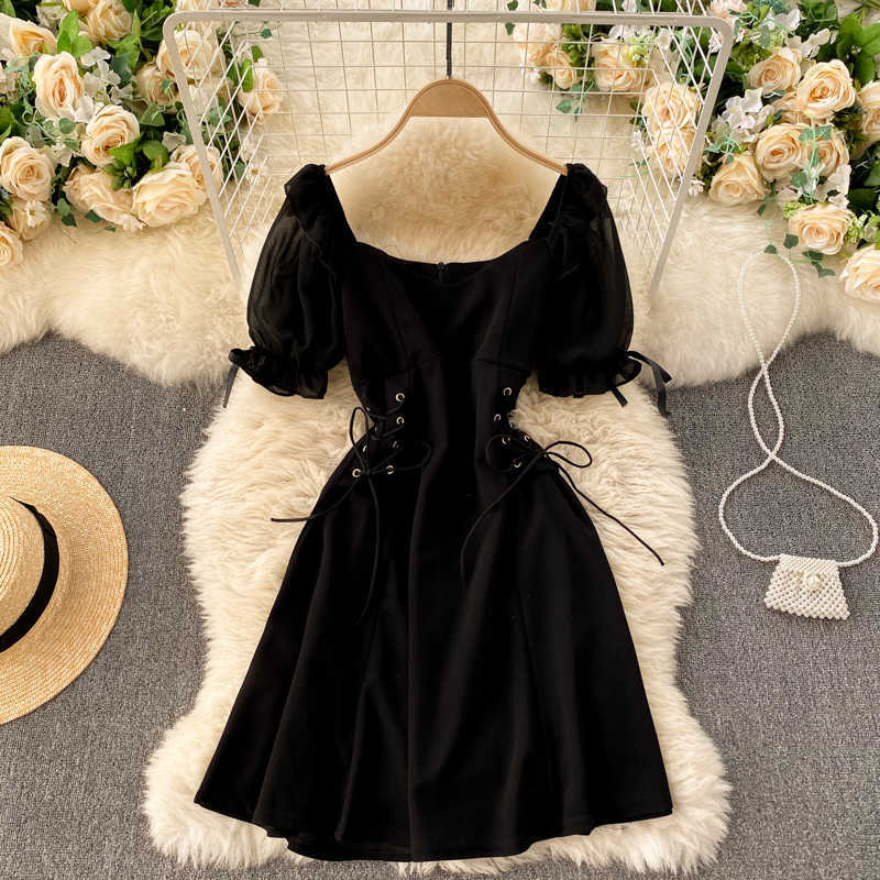 Korean Fashion Women White Black Short Sleeve V-neck Sexy Mini Dress Lace-up Bandage Slim Fit A-line Ruffles Party Vestido 210603
