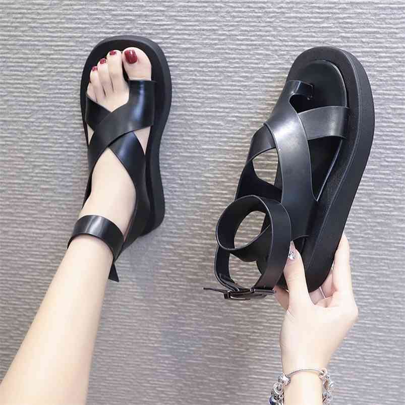 COOTELILI Women Summer Sandals 3cm Heel Fashion Platform Shoes Non-slip Black And White Basic 210521, Red
COOTELILI Women Summer Sandals 3cm Heel Fashion Platform Shoes Non-slip Black And White Basic 210521, Red
