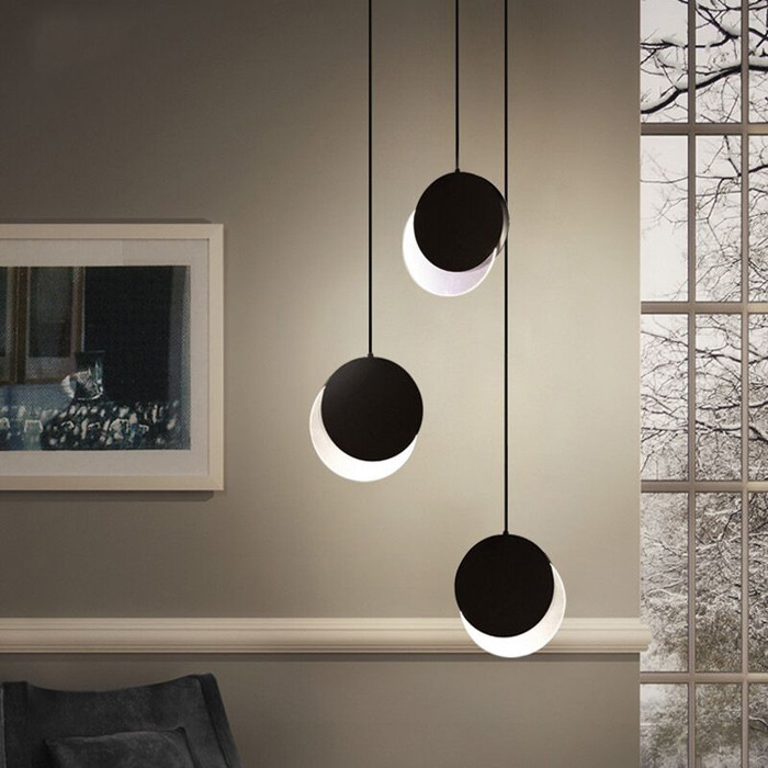 Pendant Lamps Creative Simplicity Lunar Eclipse Rotatable Design Hang-Light Diameter 18cm 28cm DIY Black White Round Ceiling Fixture F-PL180
Pendant Lamps Creative Simplicity Lunar Eclipse Rotatable Design Hang-Light Diameter 18cm 28cm DIY Black White Round Ceiling Fixture F-PL180