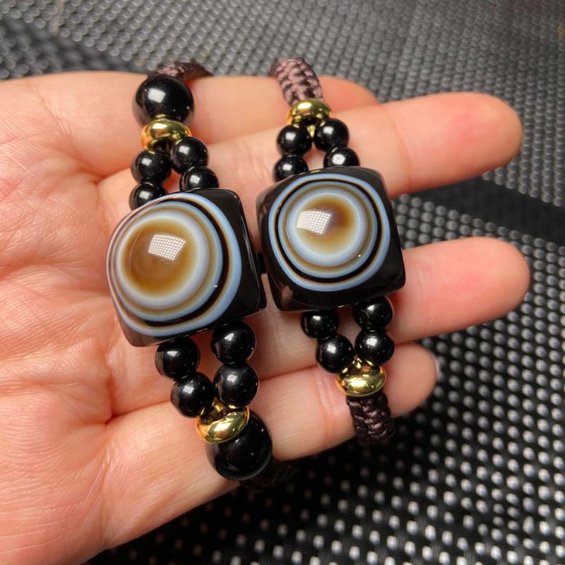 Charm Bracelets Buddism Tibetan Dzi Handmade Braided Bangle For Lovers Couples Round One Eye Agates Beaded Bracelet Reiki Energy
Charm Bracelets Buddism Tibetan Dzi Handmade Braided Bangle For Lovers Couples Round One Eye Agates Beaded Bracelet Reiki Energy
