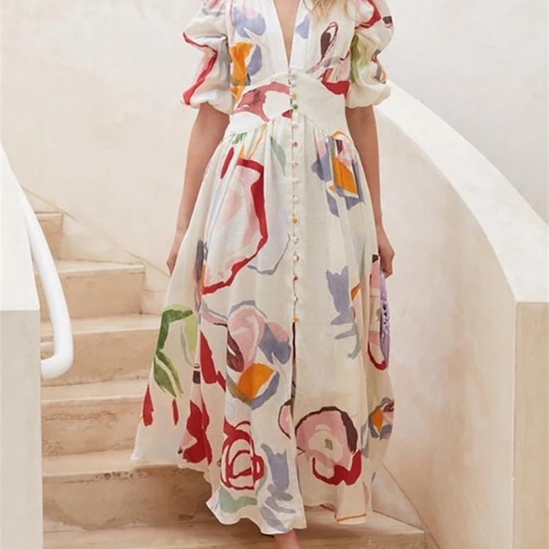 autumn and winter 2021 women's new slim chiffon print long skirt beach dress, Black;gray
autumn and winter 2021 women's new slim chiffon print long skirt beach dress, Black;gray