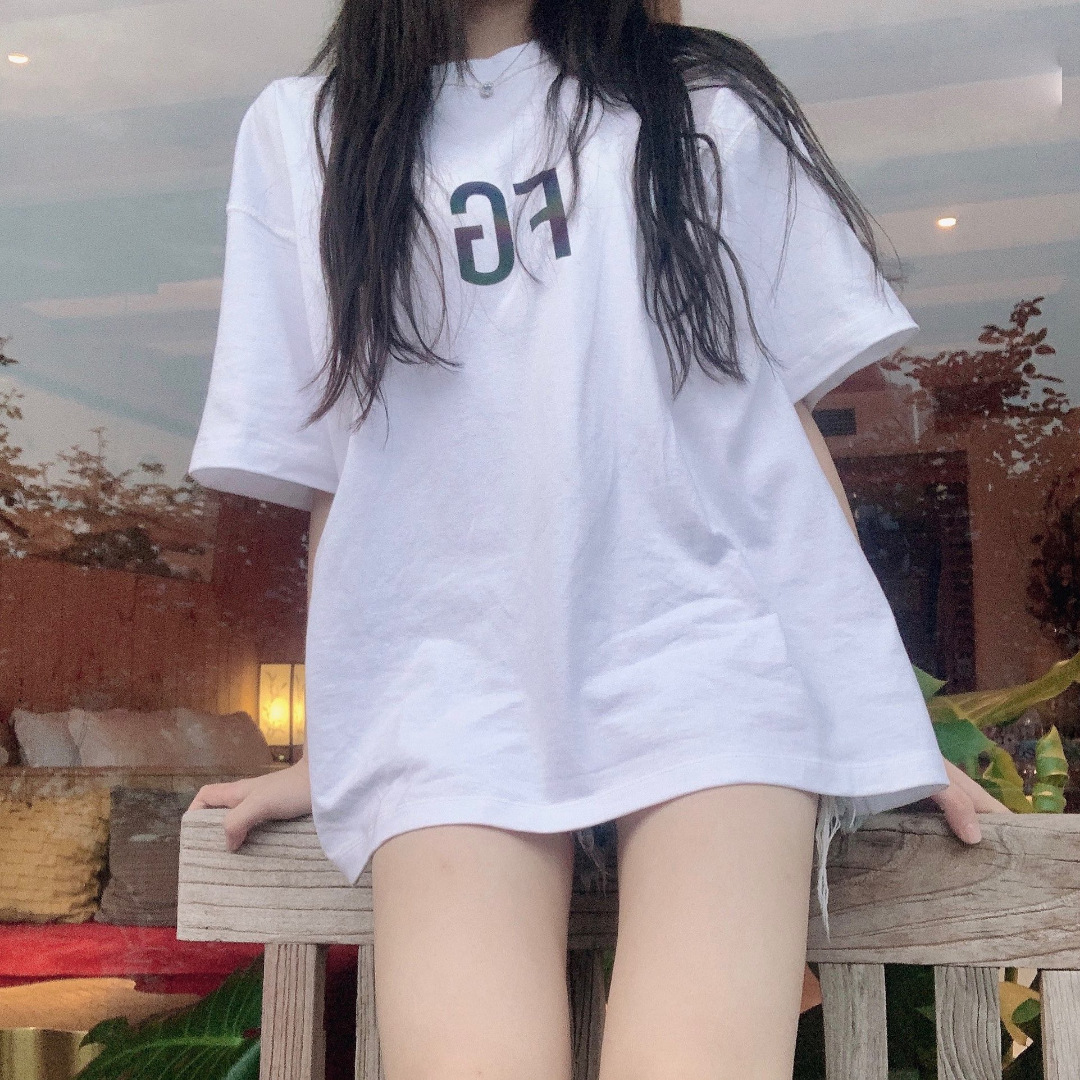 2021 Designer T Shirt FG Reflective Letter Spring Summer Tee Tshirt Men Women Short Sleeve, White
2021 Designer T Shirt FG Reflective Letter Spring Summer Tee Tshirt Men Women Short Sleeve, White
