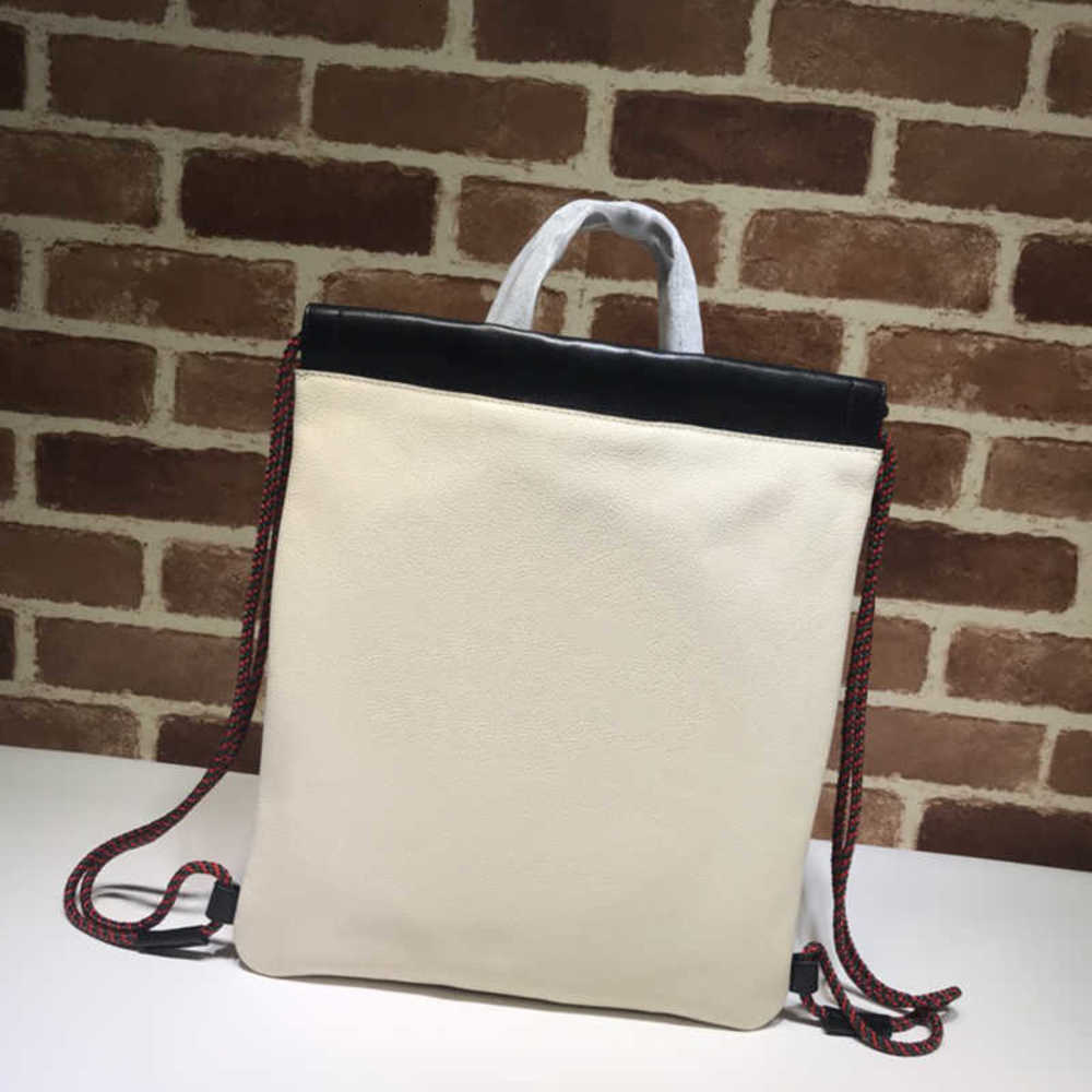 7A+Designers The new series women bags 523586 Cover Plain Genuine Leather Versatile Fashion Interior Zipper Pocket Fashion atmosphere graceful bag
7A+Designers The new series women bags 523586 Cover Plain Genuine Leather Versatile Fashion Interior Zipper Pocket Fashion atmosphere graceful bag