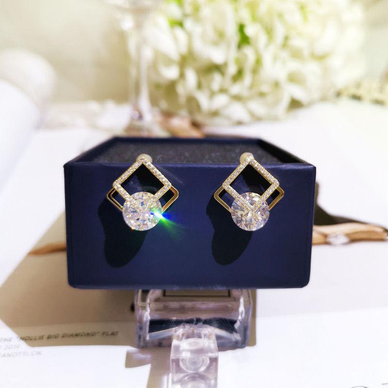 Dangle & Chandelier Earrings For Women Pendants 2021 Trend Unusual Korean Fashion Rhinestone Gold Minimalist Jewelry Geometric Statement
Dangle & Chandelier Earrings For Women Pendants 2021 Trend Unusual Korean Fashion Rhinestone Gold Minimalist Jewelry Geometric Statement