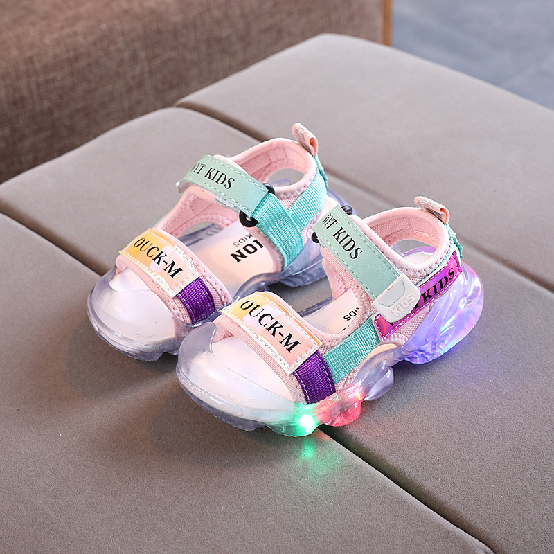 Size 21-30 Children Open-toe Glowing Sandals Girls Luminous Shoes For Baby Non-slip Kids Sandals Girls Soft Sole Beach Shoes, Black
Size 21-30 Children Open-toe Glowing Sandals Girls Luminous Shoes For Baby Non-slip Kids Sandals Girls Soft Sole Beach Shoes, Black