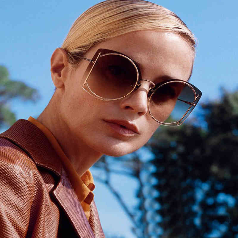 2021 personality round frame fashion retro luxury brand women frameless trendy sunglasses UV400 Oculos de sol
2021 personality round frame fashion retro luxury brand women frameless trendy sunglasses UV400 Oculos de sol
