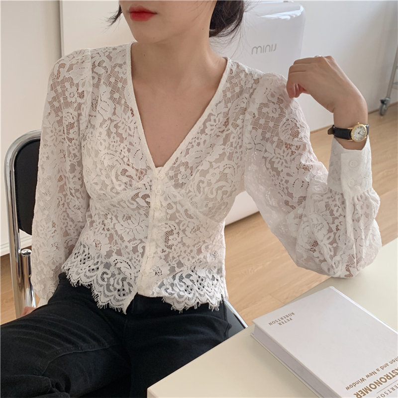 Delicate Girls Gentle Sexy Large Size Lace Light Fashion Slim Women White V-Neck Sweet Chic OL Short Shirts 210421