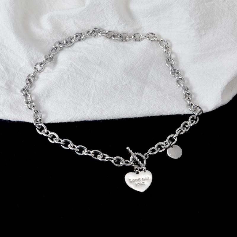 Pendant Necklaces Fashion Stainless Steel Jewelry For Woman LOVE Letters Heart High Quality Bungee Hip Hop Accessories
Pendant Necklaces Fashion Stainless Steel Jewelry For Woman LOVE Letters Heart High Quality Bungee Hip Hop Accessories