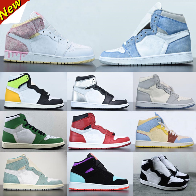 2021 1 high OG basketball shoes 1s mid chicago royal toe metallic gold pine green black UNC Patent men women Sneakers trainers
2021 1 high OG basketball shoes 1s mid chicago royal toe metallic gold pine green black UNC Patent men women Sneakers trainers