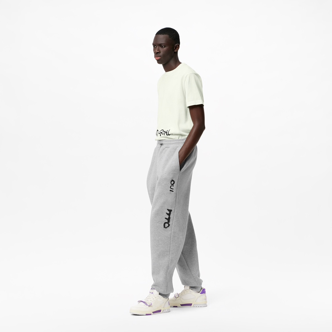 2021 Winter Autumn France Paris Letter printed Trousers Luxury European Fashion Sweatpants Men Women High Street pants, Black
2021 Winter Autumn France Paris Letter printed Trousers Luxury European Fashion Sweatpants Men Women High Street pants, Black