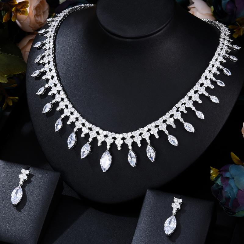 Earrings & Necklace GODKI Spike Fireworks Jewelry Sets For Women Wedding Earring Cubic Zirconia Dubai Bridal Set, Silver
Earrings & Necklace GODKI Spike Fireworks Jewelry Sets For Women Wedding Earring Cubic Zirconia Dubai Bridal Set, Silver
