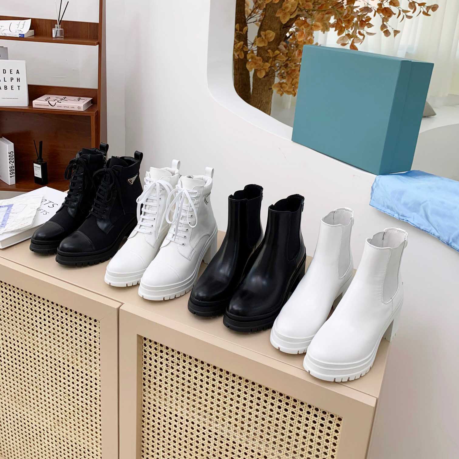 Women Leather Nylon Lace up half Boots Fashion Rubber Platform Tire Raised Sole Ladies Boot Top Designer Woman Winter Booty shoes size35-41
Women Leather Nylon Lace up half Boots Fashion Rubber Platform Tire Raised Sole Ladies Boot Top Designer Woman Winter Booty shoes size35-41