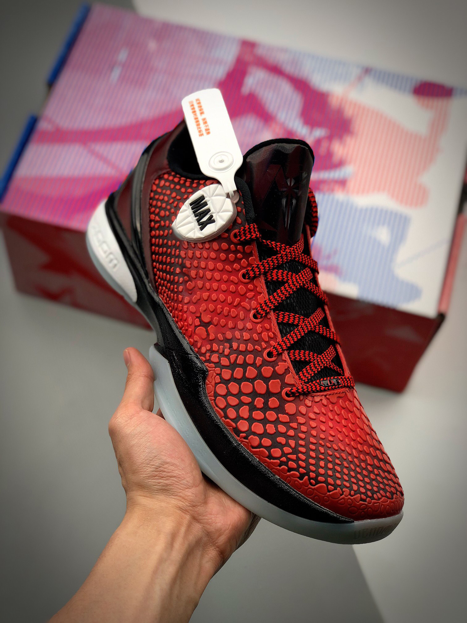 Flying Warrior kobi shoes AD All Star Black Red Antiskid shock-absorbing basketball shoe Broken flower Size36-46 Athletic Outdoor Sports 202
Flying Warrior kobi shoes AD All Star Black Red Antiskid shock-absorbing basketball shoe Broken flower Size36-46 Athletic Outdoor Sports 202
