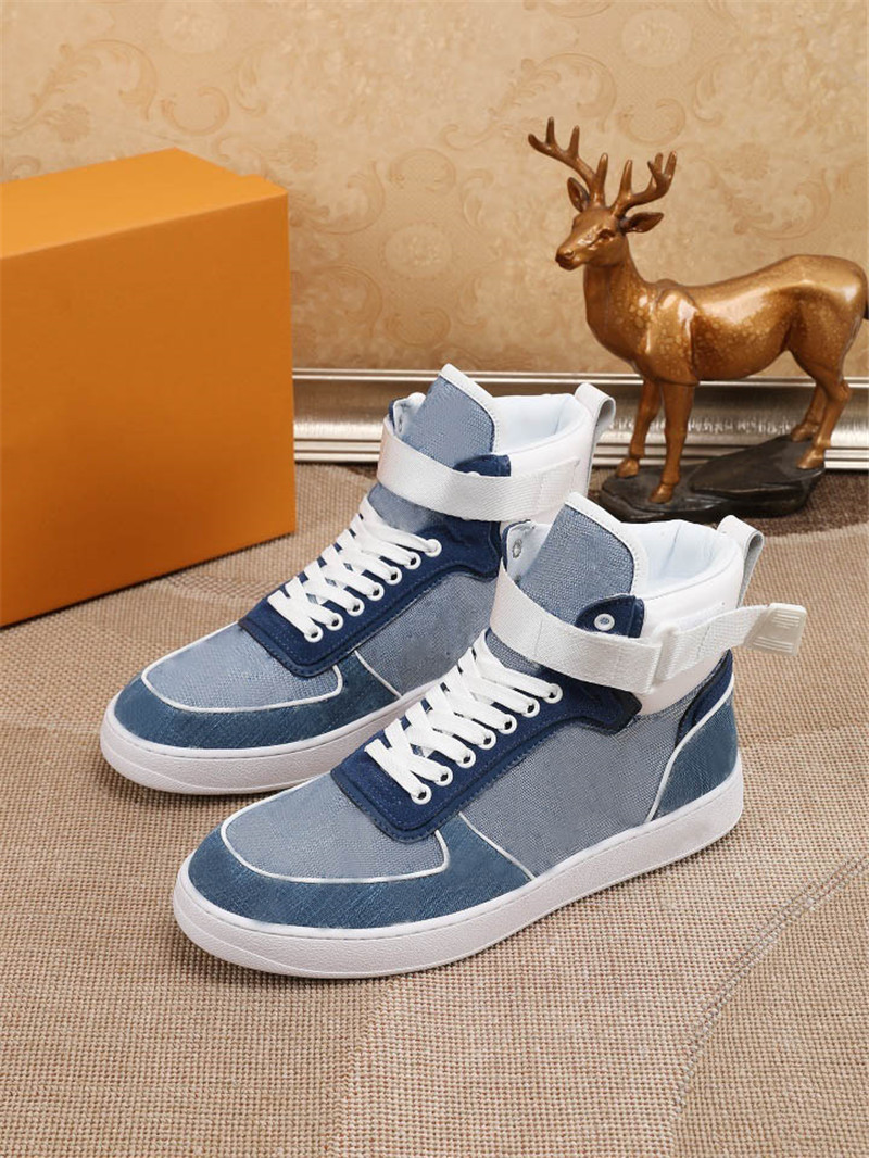 Luxury designer Rivoli Casual Shoes Preferential 2021 High Top Sneaker Boots Mens Vintage Trainers Denim Calfskin Men Trainer With Box, Don't pay it
Luxury designer Rivoli Casual Shoes Preferential 2021 High Top Sneaker Boots Mens Vintage Trainers Denim Calfskin Men Trainer With Box, Don't pay it