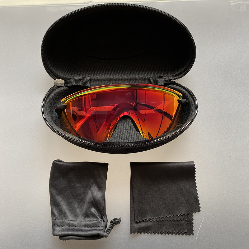 UV400 bicycle glasses men outdoor sports cycling eyewear bike sunglasses road riding goggles 1 lens with case
UV400 bicycle glasses men outdoor sports cycling eyewear bike sunglasses road riding goggles 1 lens with case