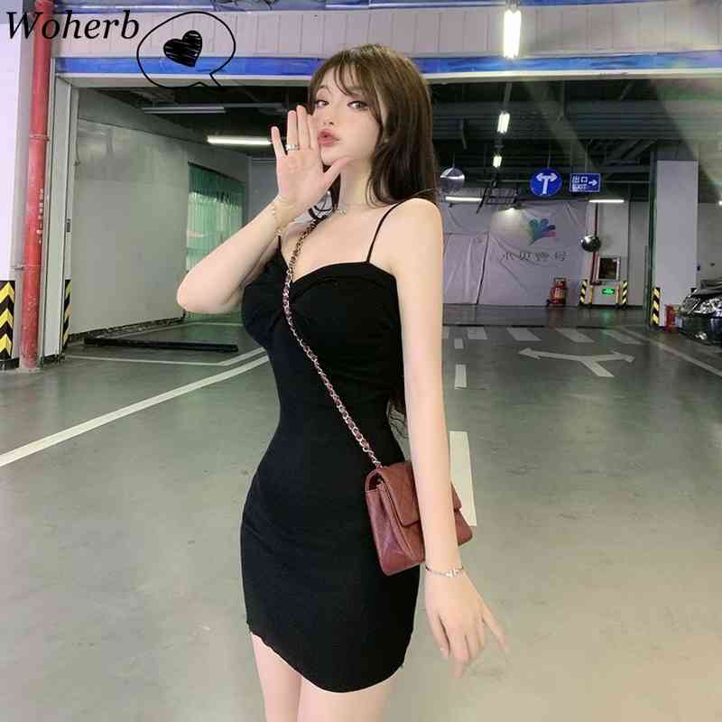 Women Black Sweater Dress Korean Sexy Summer V Neck Bodycon Dresses Ladies Slim Spaghetti Strap Stretch Knitted Mini Robe 210519