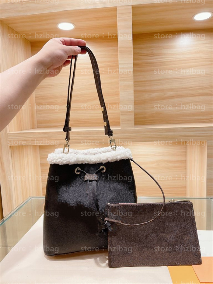 NoeNeo MM bucket bag lambswool Cross Body Coin Purse Wallet Drawstring noe neo designers Womens Handbags Purses, Color 01
NoeNeo MM bucket bag lambswool Cross Body Coin Purse Wallet Drawstring noe neo designers Womens Handbags Purses, Color 01