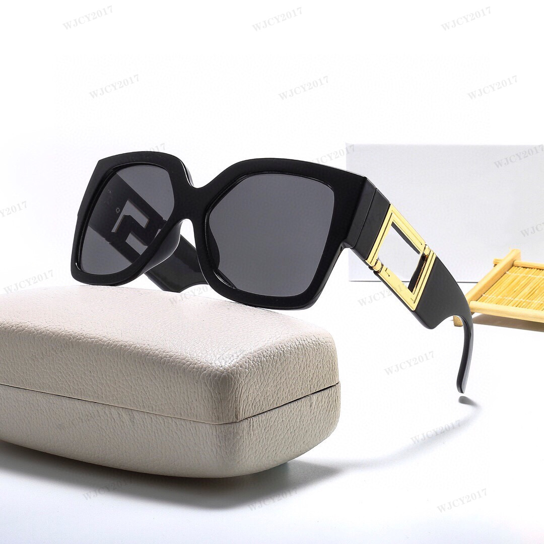 Oversized Sunglasses for Women Square Designer Sunglasses Men Graident Female Beach Driving Sun Glasses with Gift Box
Oversized Sunglasses for Women Square Designer Sunglasses Men Graident Female Beach Driving Sun Glasses with Gift Box