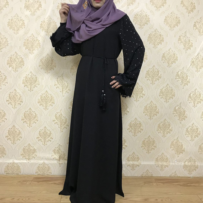 Dubai Arab Muslim Women Big Swing Abaric Abaya Jubah Loose Long Robelace Lace-up Diamond Islamic Clothes Kimono Caftan Plus Size
Dubai Arab Muslim Women Big Swing Abaric Abaya Jubah Loose Long Robelace Lace-up Diamond Islamic Clothes Kimono Caftan Plus Size