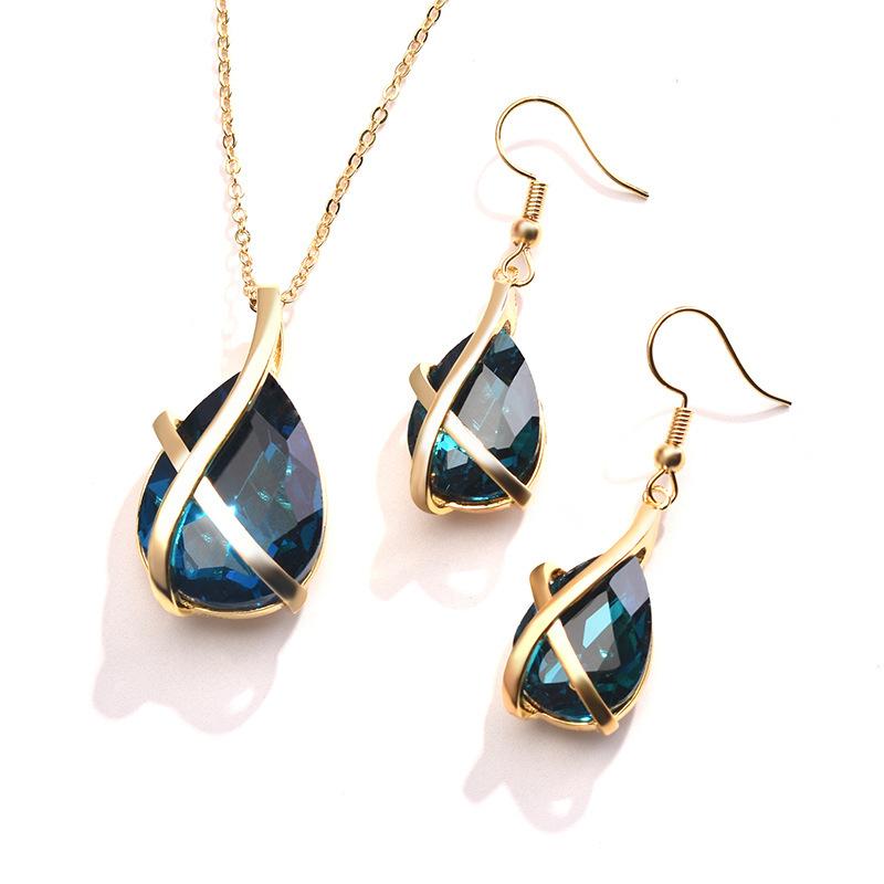 Earrings & Necklace Inlaid Peacock Blue Water Droplet Pear Shape And Suite Europe America Wedding Banquet Accessories, Silver
Earrings & Necklace Inlaid Peacock Blue Water Droplet Pear Shape And Suite Europe America Wedding Banquet Accessories, Silver