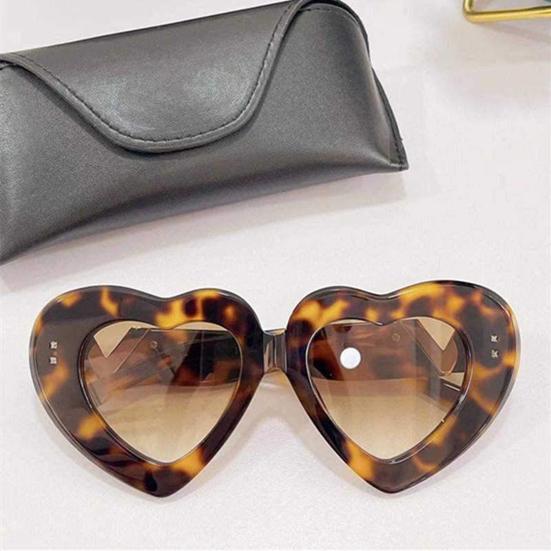 Outdoor Eyewear Heart Sunglasses For Women Decorat Sun Glasses 2021 Mirror Fashion Shades
Outdoor Eyewear Heart Sunglasses For Women Decorat Sun Glasses 2021 Mirror Fashion Shades