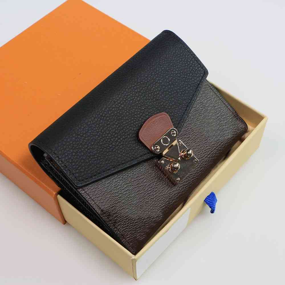 Women's Luxury Bag Metal Buckles Purse Zip Short Wallet Women Leather Card Holder Comes With Box And Dust 75% Off Factory Store Sale, Red;black
Women's Luxury Bag Metal Buckles Purse Zip Short Wallet Women Leather Card Holder Comes With Box And Dust 75% Off Factory Store Sale, Red;black