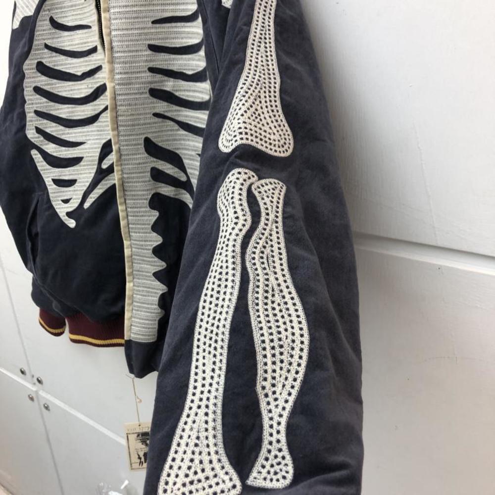 Bone Embroidery KAPITAL 2021Full Bomb Jacket Men Women Autumn Winter Zip Sleeves Denim Coat Men's Jackets 8TSG, Black;brown
Bone Embroidery KAPITAL 2021Full Bomb Jacket Men Women Autumn Winter Zip Sleeves Denim Coat Men's Jackets 8TSG, Black;brown