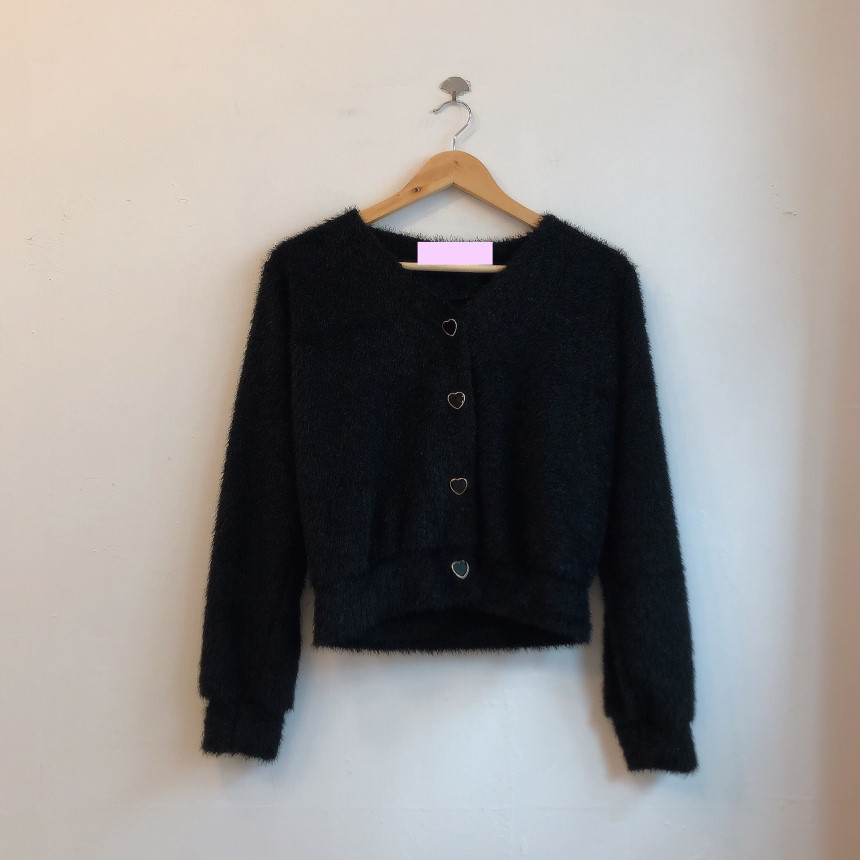 Elegant V Neck Fluffy Cardigan Women Thick Warm Winter Cashmere Sweater Fashion Single Breasted Long Sleeve Knitted Coat 210506