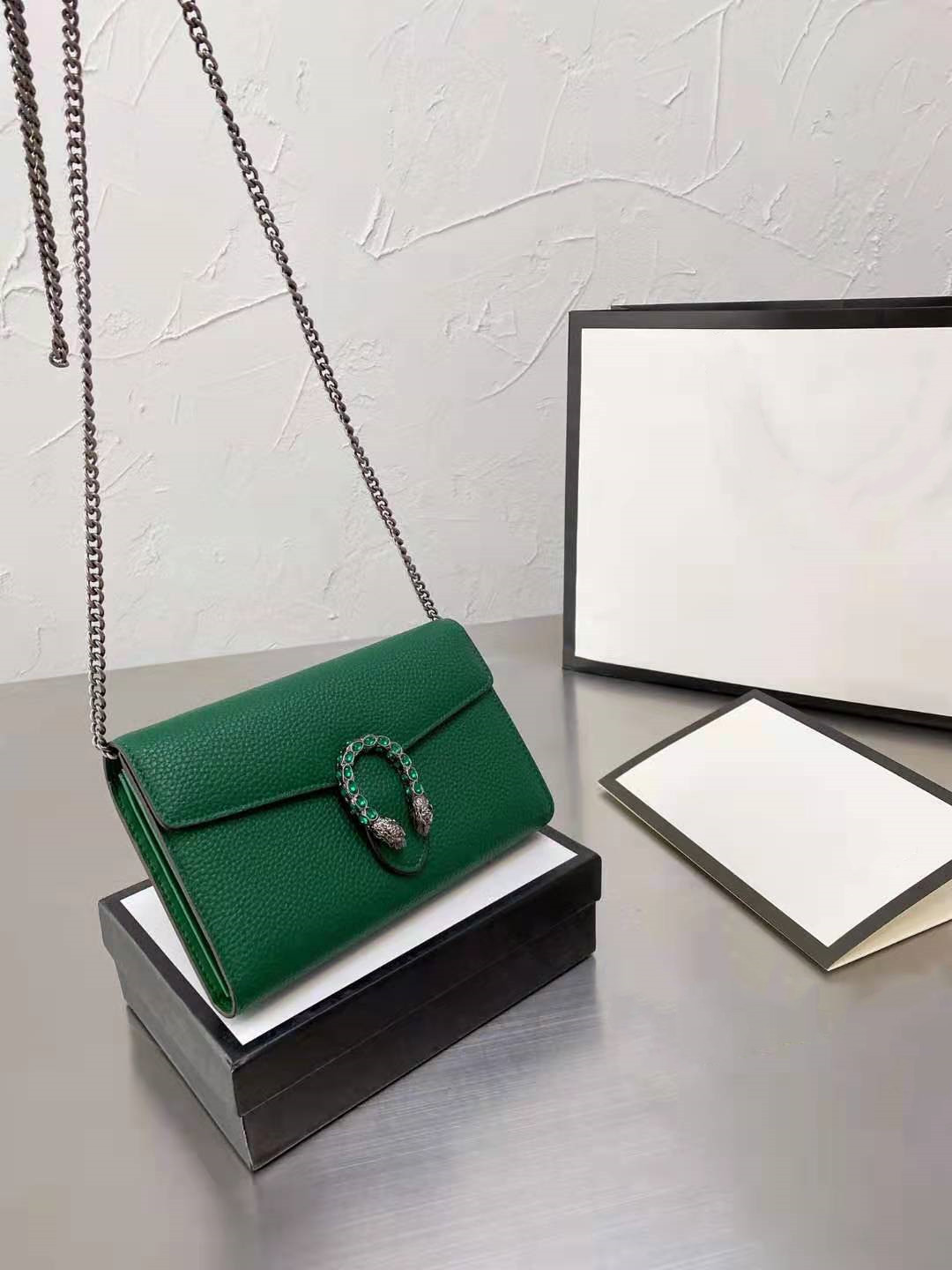 ysiykiy women shoulder mini bag Luxury designer genuine leather Diamante logo bags fashion wallet letters classic handbag, Green 19cm stlye 01
ysiykiy women shoulder mini bag Luxury designer genuine leather Diamante logo bags fashion wallet letters classic handbag, Green 19cm stlye 01