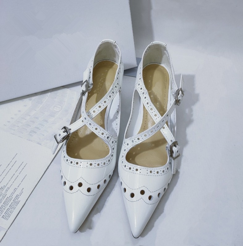 Wedding Shoes Leather High Heels Shoes Woman Waterproof Heels Dress Pumps US size 34-41, 01
Wedding Shoes Leather High Heels Shoes Woman Waterproof Heels Dress Pumps US size 34-41, 01
