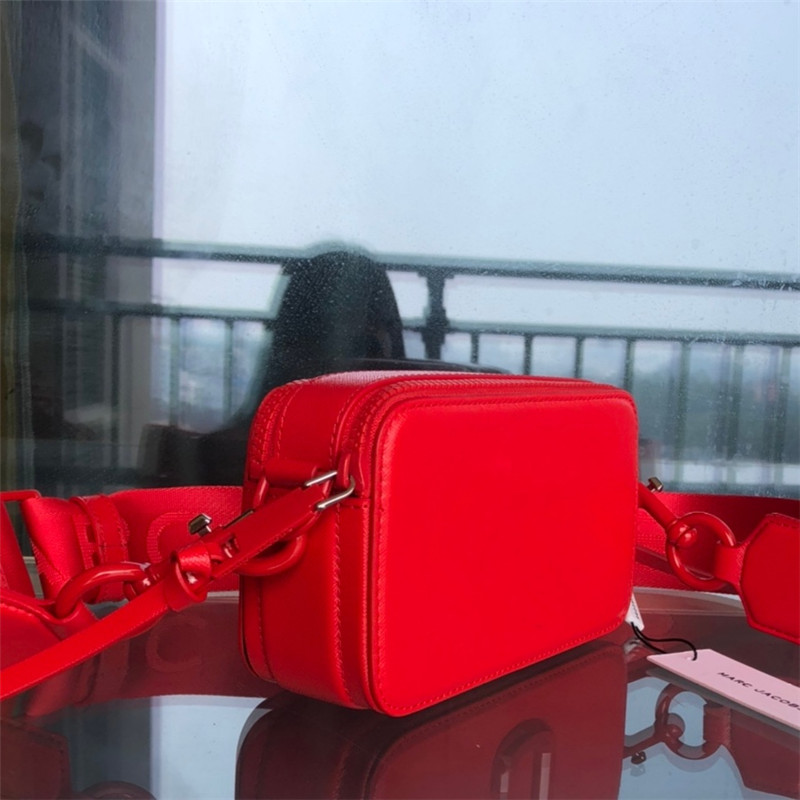 Luxury Designer Camera Bag Real Leather Shoulder Bags for Women 2021 Multi Color Snapshot handbags Fashion Lady Crossbody handbag Plain stud, High quality 1
Luxury Designer Camera Bag Real Leather Shoulder Bags for Women 2021 Multi Color Snapshot handbags Fashion Lady Crossbody handbag Plain stud, High quality 1