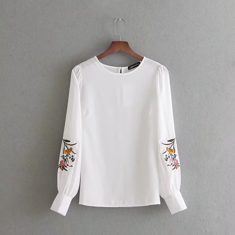 fashion women Floral Embroidered Smock White black shirt Long sleeve blouses Casual Loose tops chemise femme blusas S2638 210430