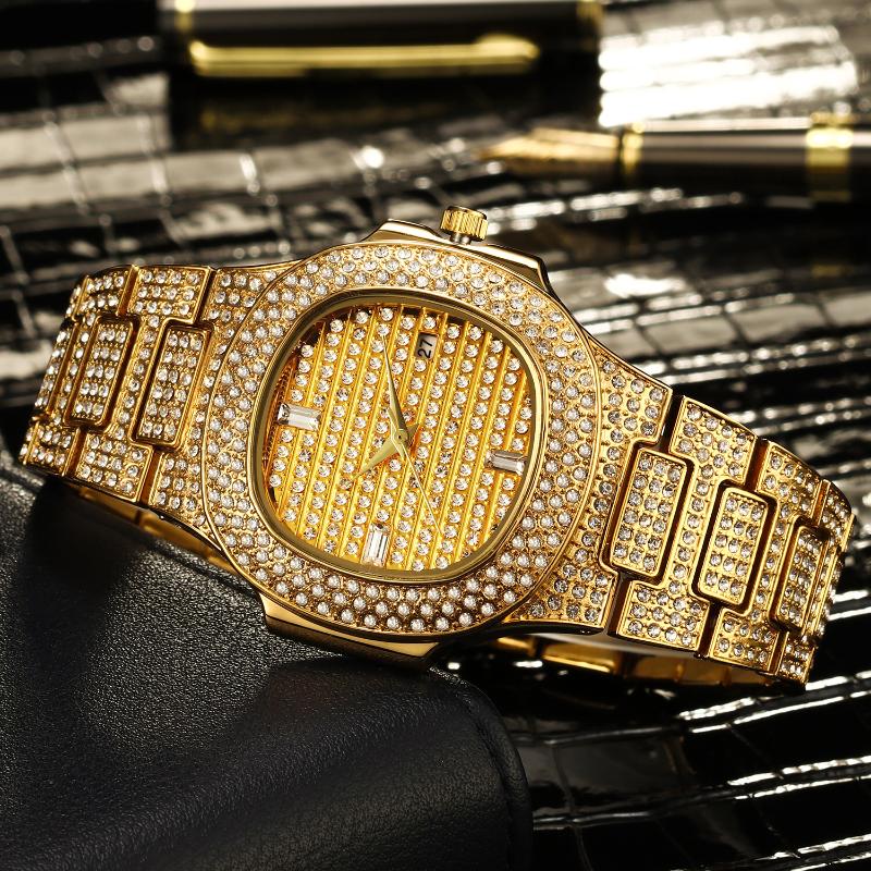 Wristwatches MISSFOX Top Fashion 18K Gold Full Dimaond Decorated Women's Men's Steel Quartz Waterproof Iced Out Couple Watch Me
Wristwatches MISSFOX Top Fashion 18K Gold Full Dimaond Decorated Women's Men's Steel Quartz Waterproof Iced Out Couple Watch Me