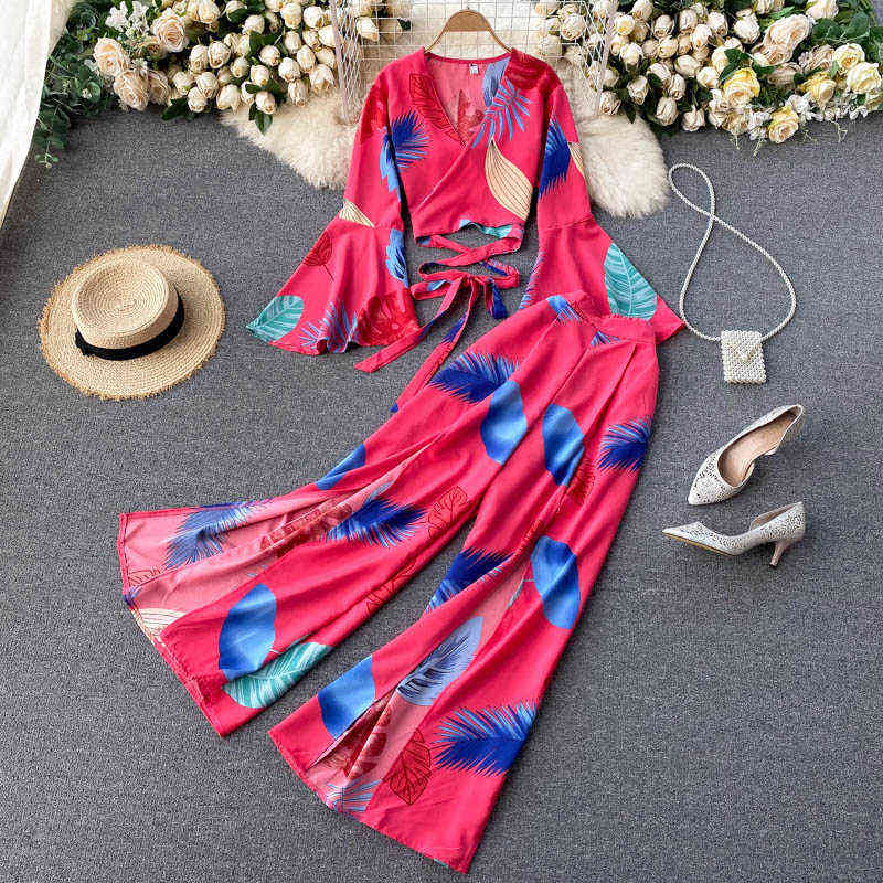 Bohemian Vacation Beach Two Piece Set Women Sexy V-Neck Bandage Short Tops + High Waist Split Wide Leg Pant Suit Spring Autumn 211106