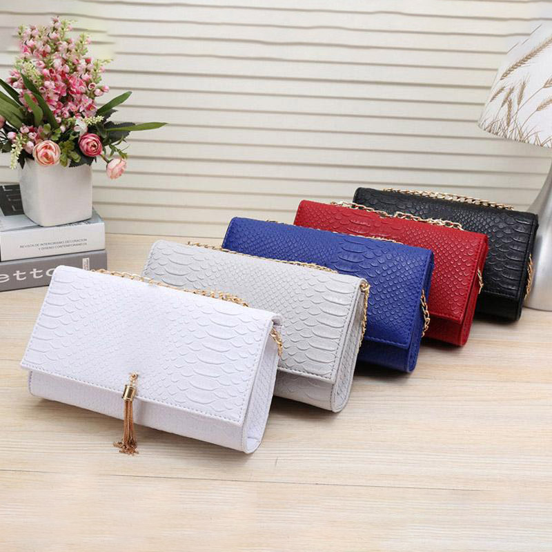 Fashion Crossbody Chain Bag Luxury Woman Designer Handbag Purse Crocodile pattern Leather Lady Shoulder Bags With Tassel Evening Party Tote Cluth Charm For Girls, Not for sale
Fashion Crossbody Chain Bag Luxury Woman Designer Handbag Purse Crocodile pattern Leather Lady Shoulder Bags With Tassel Evening Party Tote Cluth Charm For Girls, Not for sale