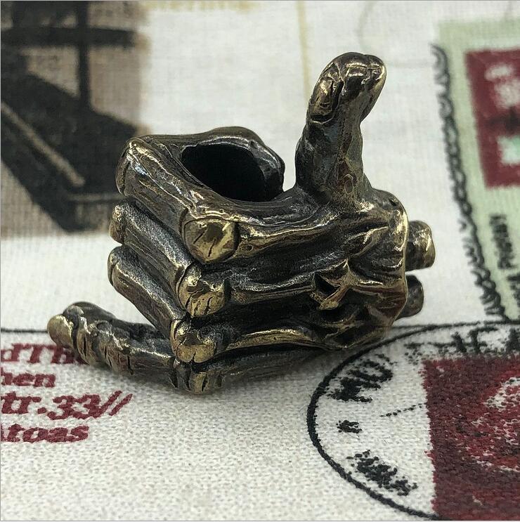 EDC Solid Brass Hand Shaped Bead Paracord Umbrella Rope Lanyard Pendants Factory Direct Sales DZ30
EDC Solid Brass Hand Shaped Bead Paracord Umbrella Rope Lanyard Pendants Factory Direct Sales DZ30